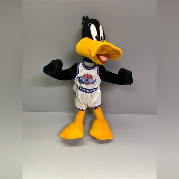 Poseable Daffy Duck Space Jam 1996 Tune Squad Play By Play Vintage 15 Inch Plush - Picture 2 of 9